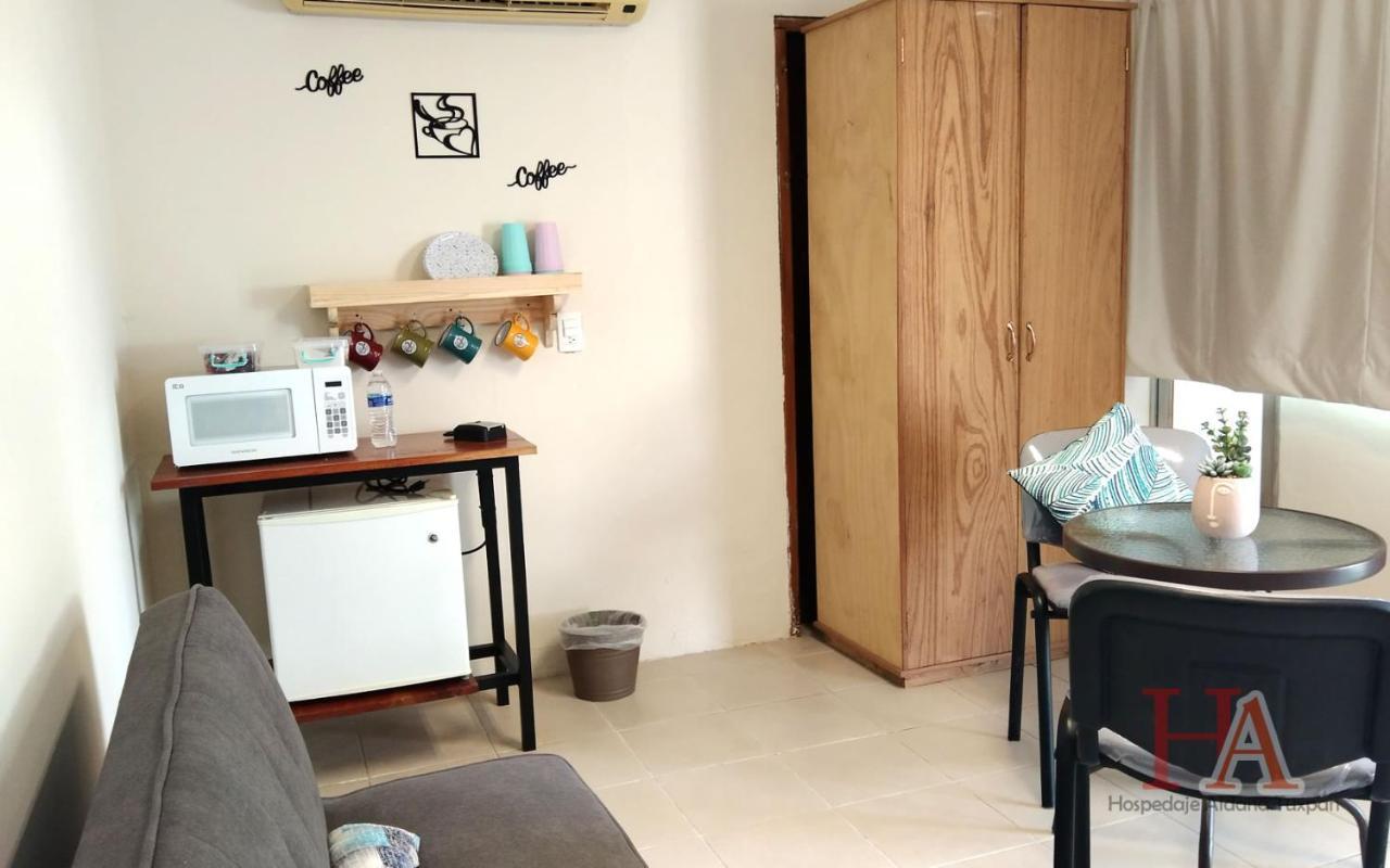 Hospedaje Aldana - Habitacion L E R D O En Zona Centro Tuxpan  Exterior photo